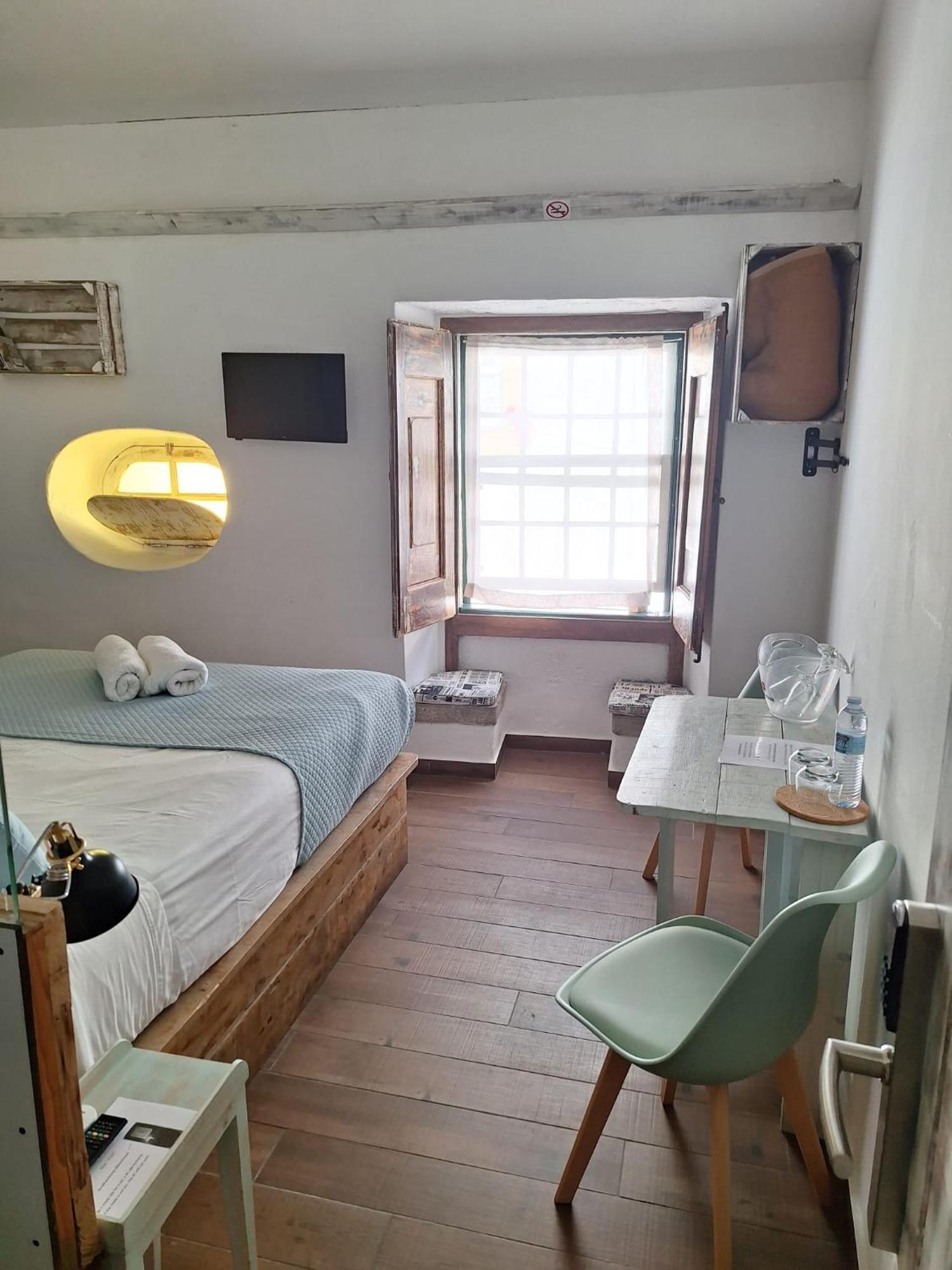 Lovin Book Guesthouse Obidos Ngoại thất bức ảnh